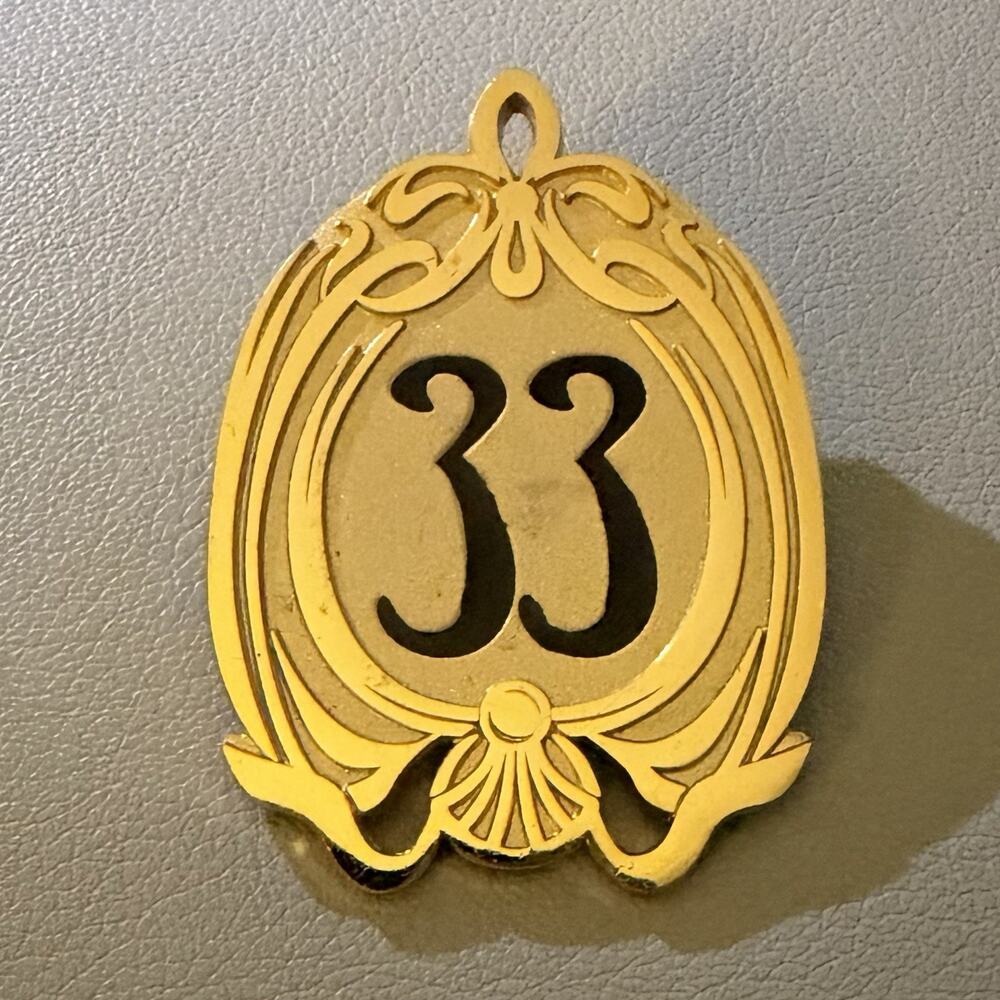 Disney Club 33 Logo Pin - 2014 Grand Reopening
